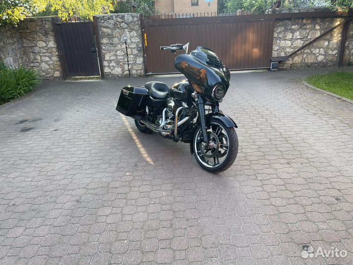 Harley Davidson Street Glide Стрит Глайд 2015