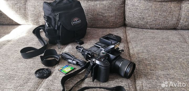 Цифровой фотоаппарат Konica Minolta A200