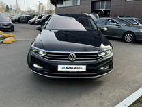 Volkswagen Passat 2.0 AMT, 2019, 97 000 км, с пробегом, цена 2 549 000 руб.