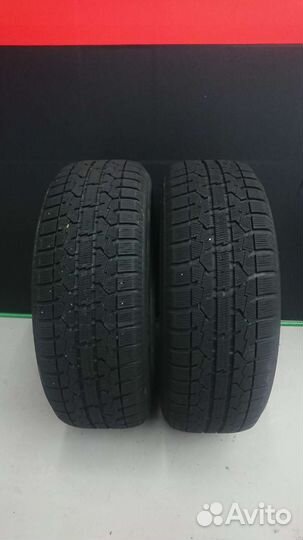 Toyo Observe Garit GIZ 205/60 R16 92Q