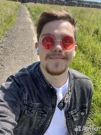 Менеджер, администратор, старший кладовщик