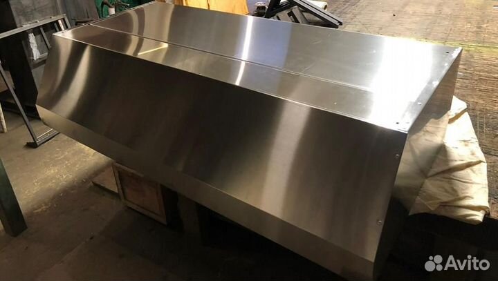 Вытяжка пристенная 150/80