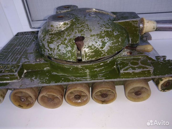 Модель танка Т-64