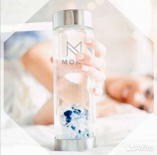 Бутылочки для воды с кристаллами