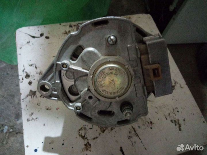 Продам генератор новый