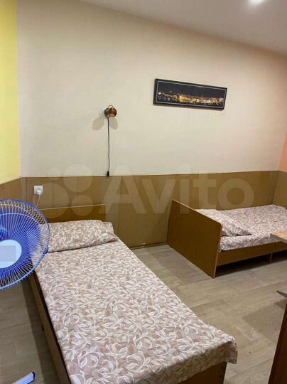 Комната 10 м² в 2-к., 2/2 эт.