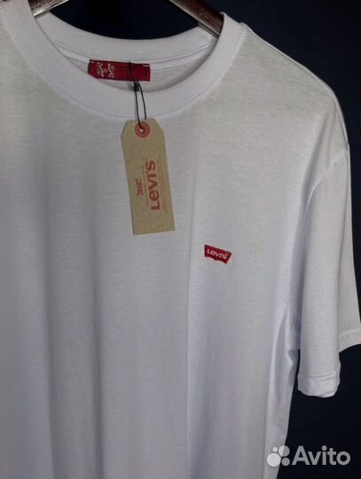 Футболка levis белая