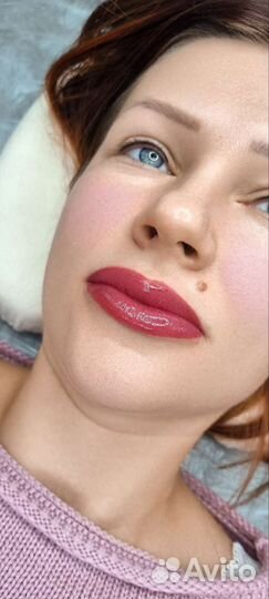 Перманентный макияж губ