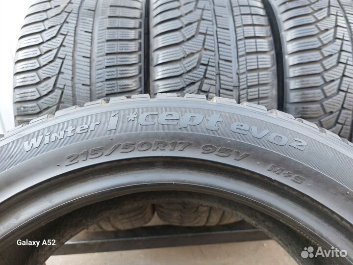 Hankook Winter I'Cept Evo2 W320 215/50 R17 95V