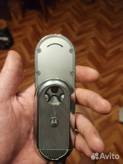 Motorola Aura, 2 ГБ