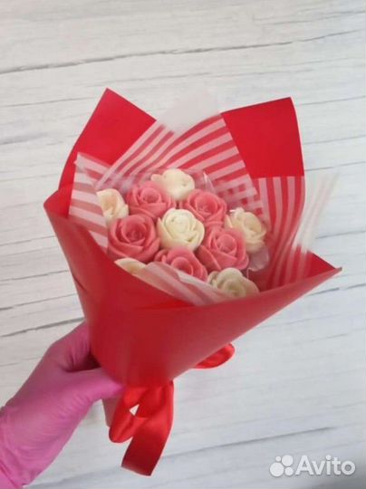 Розы из шоколада,шоколадные розы