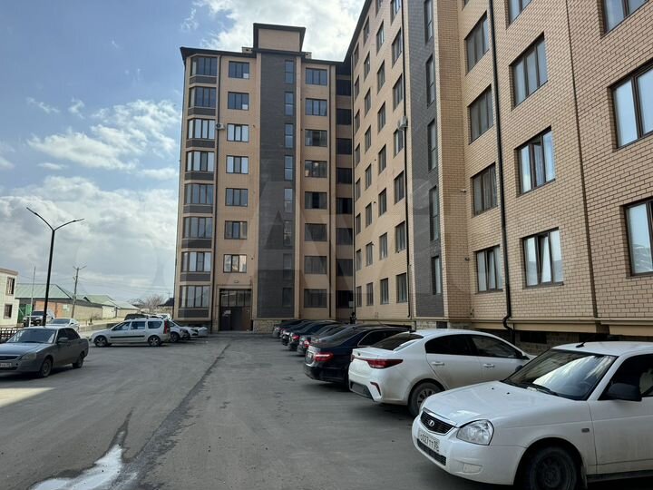 2-к. квартира, 69 м², 3/8 эт.