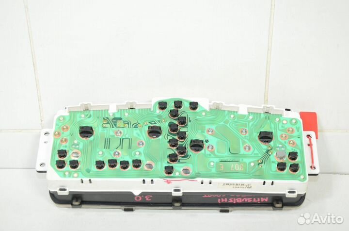 Панель щиток приборов приборная панель Mitsubishi