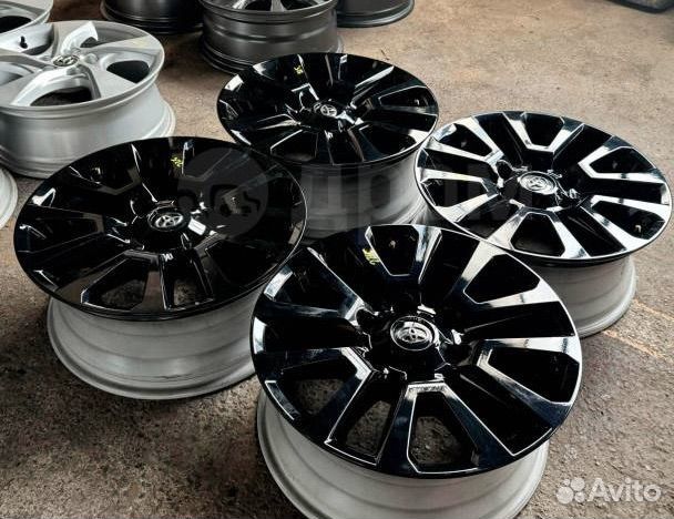 Оригинал R18 Диски Toyota TLC prado 150 Black Onyx
