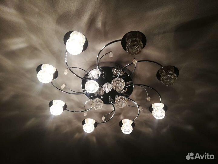 Люстра потолочная бу с пультом