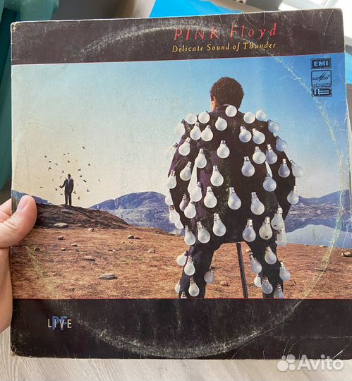 Коллекция винила более 30 пластинок