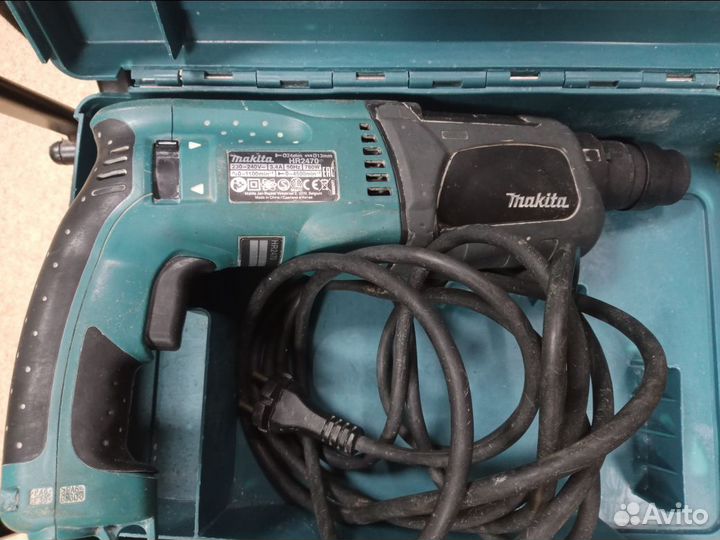 Перфоратор makita HR 2470 бу