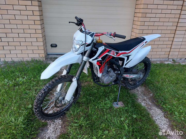 BSE Z4