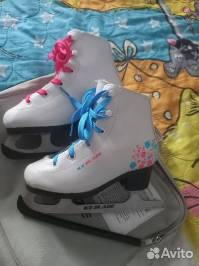 Коньки фигурные 30 размер