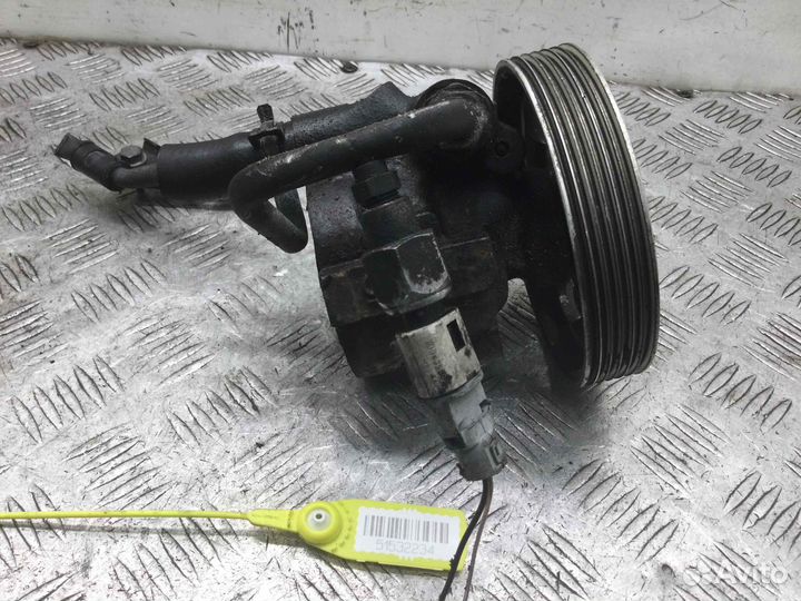 Насос гидроусилителя руля Renault Megane K4M700 K4