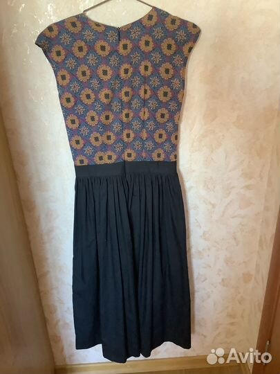 Два платья размера S