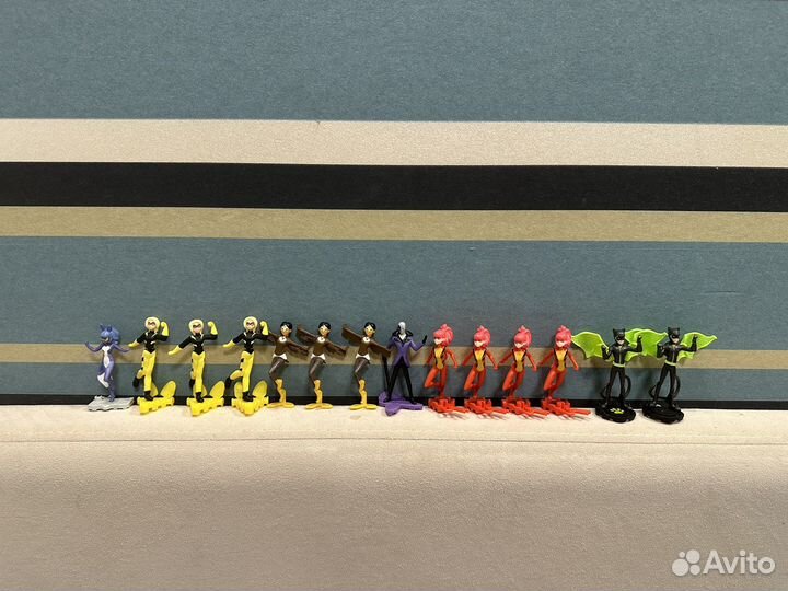 Игрушки из киндера леди баг