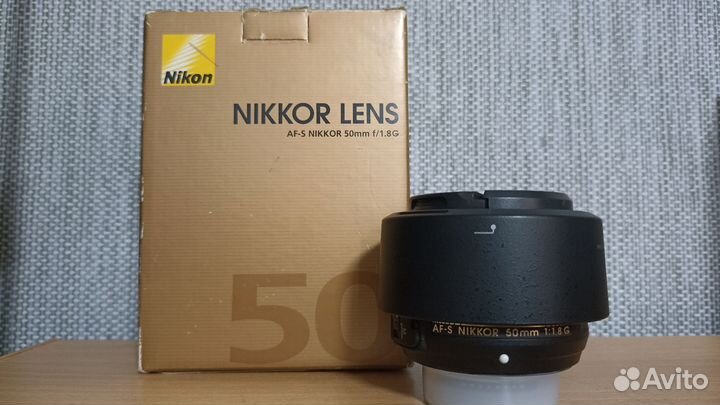 Объектив Nikon 50mm f/1.8G AF