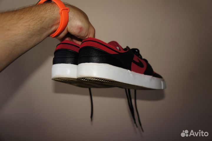 Nike SB Janoski Bred