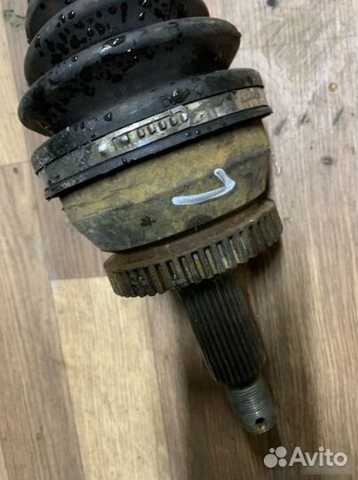 Привод левый Kia Sorento D4CB