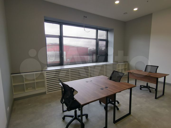 Офис с мебелью 45 м² в бизнес-центре 