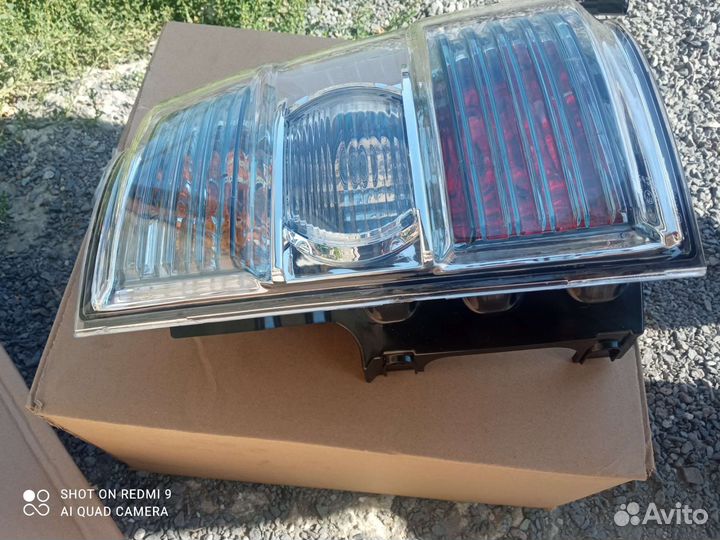 Фонарь задний правый mitsubishi pajero 4 2006-12 З