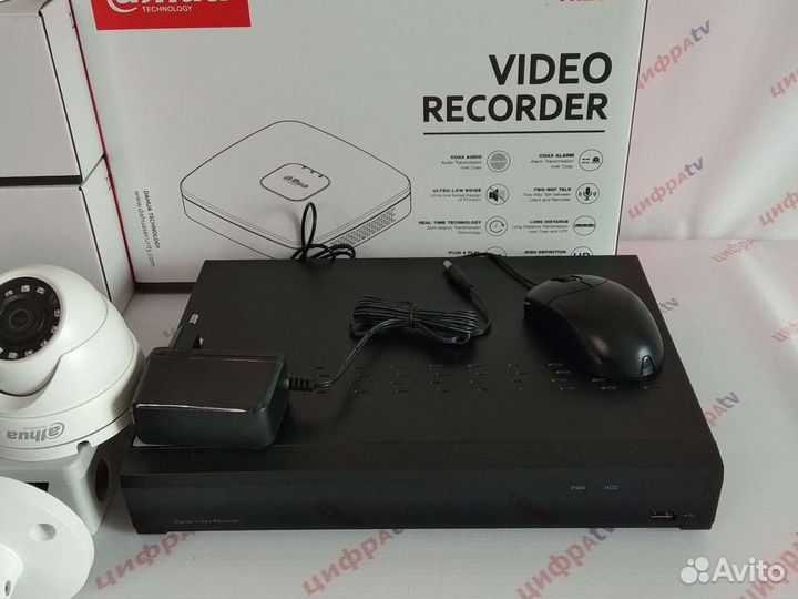 12 камер видеонаблюдения Dahua с микрофоном