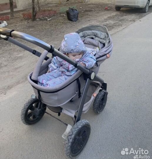 Вещи детские коляска бортики ванночка