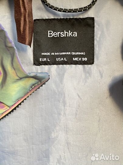 Светоотражающая ветровка Bershka укороченная