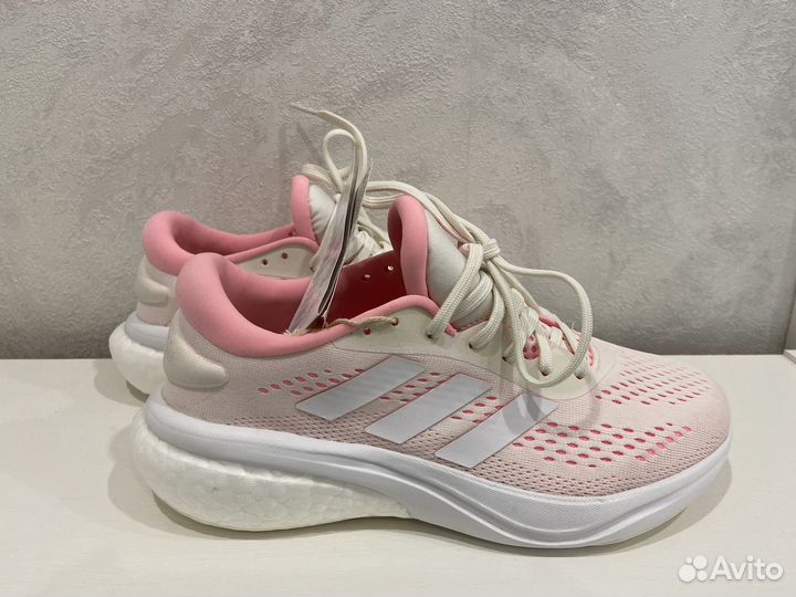 Кроссовки новые женские Adidas 37-38