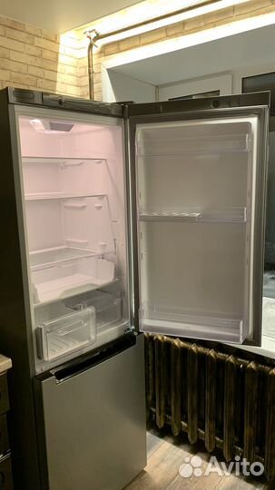 Холодильник Indesit 4180 SB