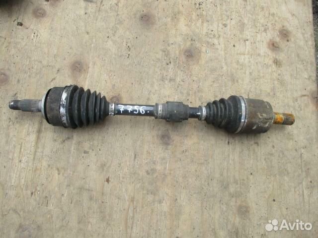 Привод левый Honda Civic 4d FD1 Цивик 4д 2005-2012