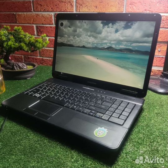 Emachines e725 ssd/4gb