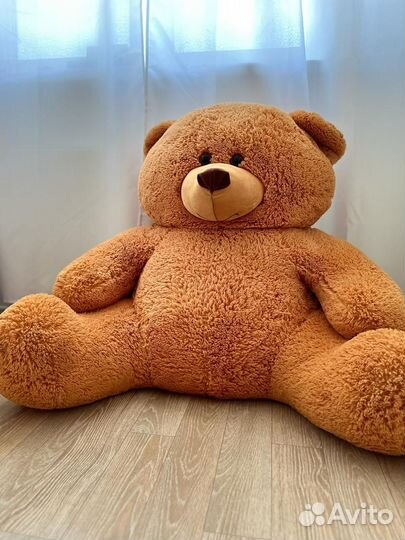Плюшевый медведь