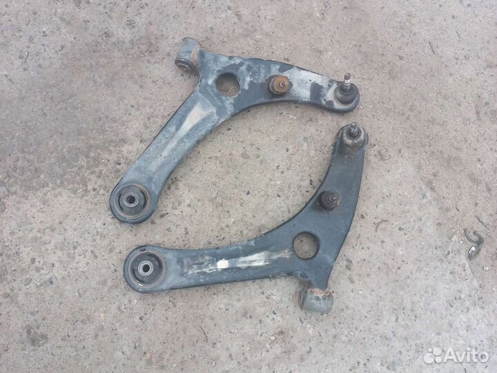 Mitsubishi colt z30 передние рычаги