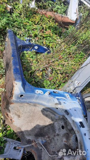 Четверть кузова, лонжерон передний правый Hyundai