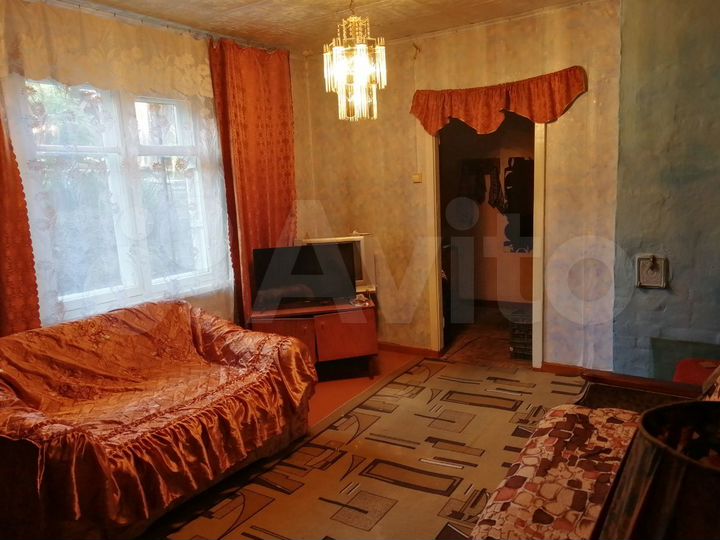 Дом 38 м² на участке 6 сот.