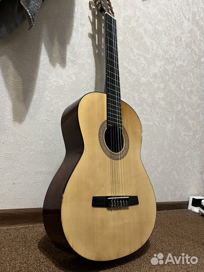 Классическая гитара Hohner HC06