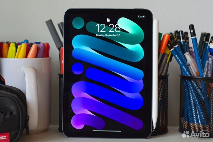 iPad mini 6 64GB почти новый