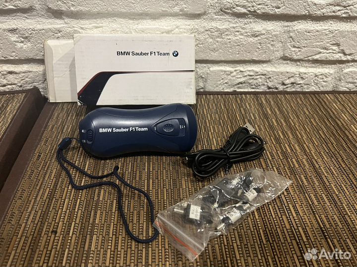 Фонарик-зарядник BMW Sauber F1 team