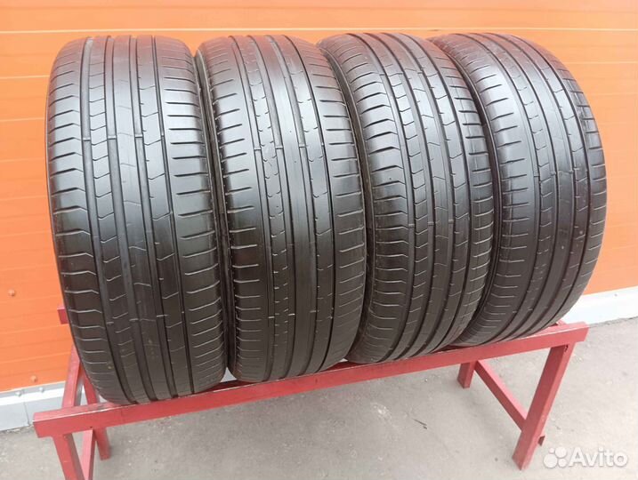 Pirelli P Zero PZ4 245/45 R20 103W