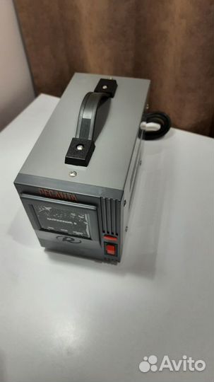 Стабилизатор напряжения