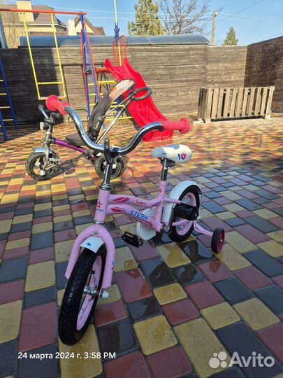 Велосипед четырехколесный R12