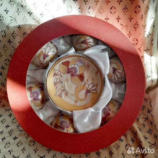 Чайный сервиз на 6 персон новый