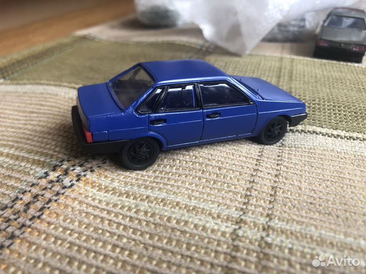 Модель автомобиля ваз 21099 металл